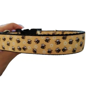 Bees and Flowers Nylon Dog Collar