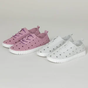 Cut-Out Paw Print Casual Sneakers