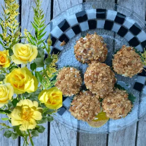Dozen Apple Mini Pupcakes