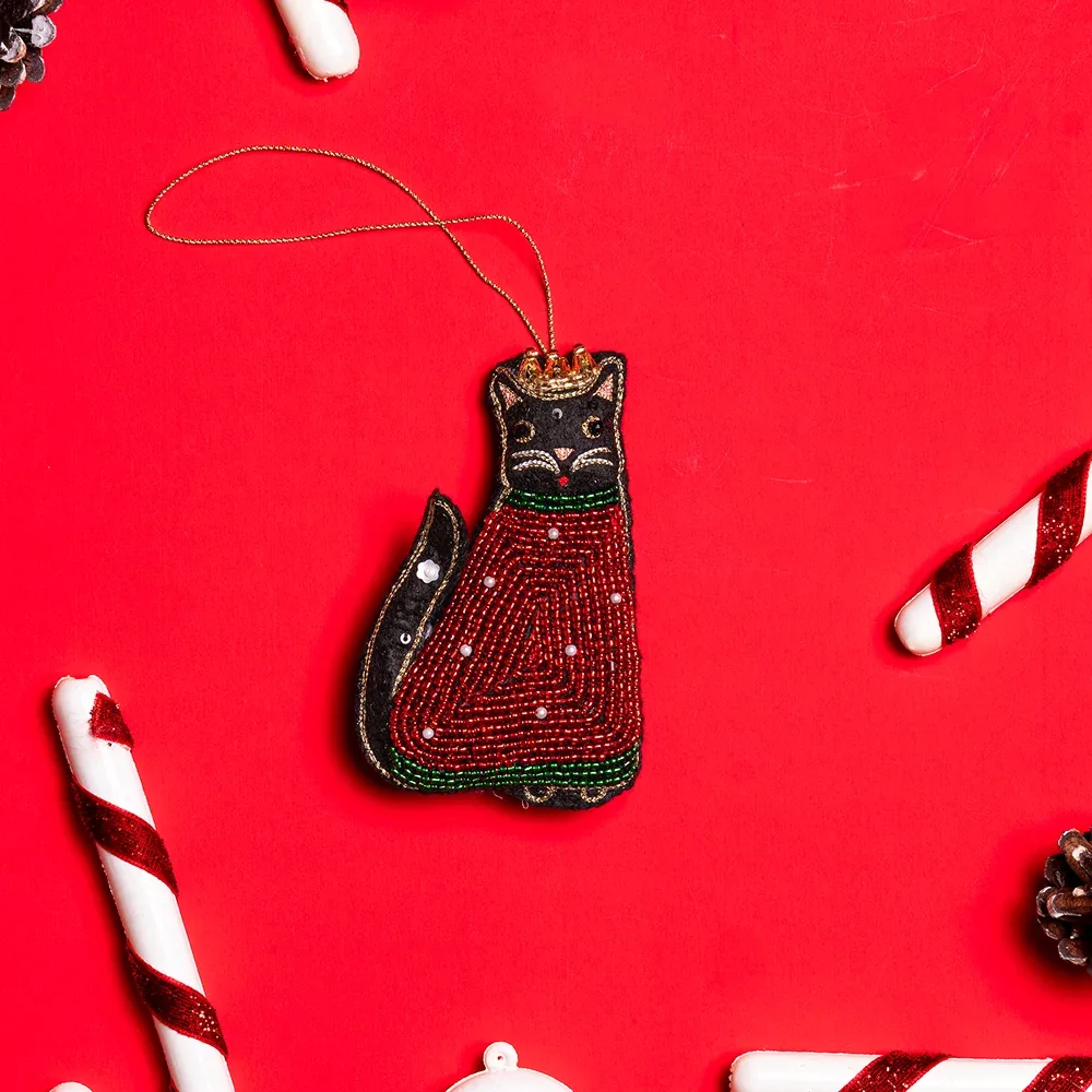 Furry Tales Raja in Red Cat Handcrafted Charm - Image 2