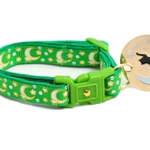 Gold Moons and Stars on Kelly Green Cat Collar