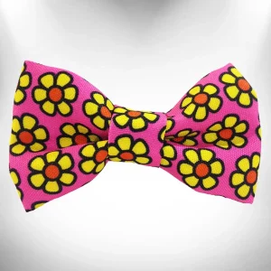 Daisies Doggie Bow Tie - Velcro Dog Bow Tie by Walk-e-Woo