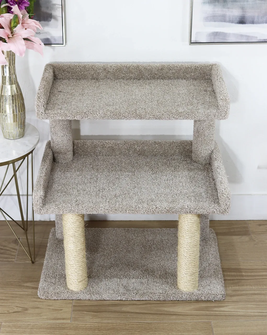 XXL Extra Wide Cat Perch for Large Cats – Solid Wood Heavy Duty Cat Stand