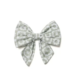 Sailor Bow