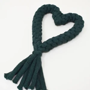 HOLIDAY HEART ROPE DOG TOY