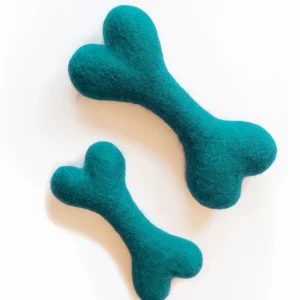 CLASSIC WOOLBONE DOG TOY