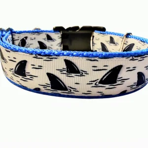 Shark Fin Nylon Dog Collar