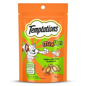 Temptations MixUps Tuna & Chicken Flavour Cat Treats